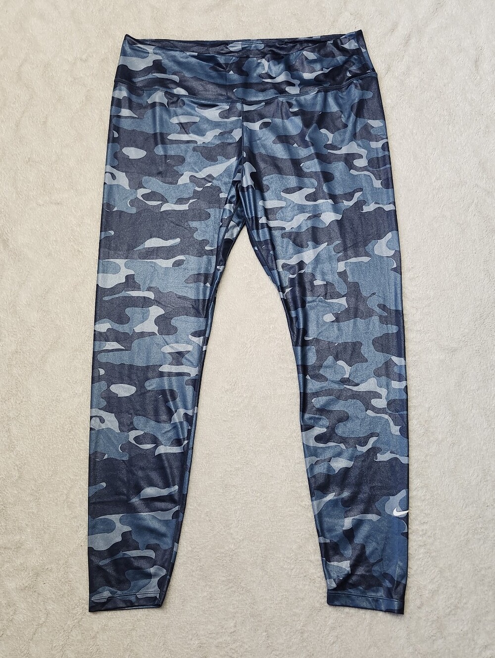 • Nike Dri-FIT One Women's Mid-Rise Pull-On Camo Leggings Size XXL Thunder Blue
